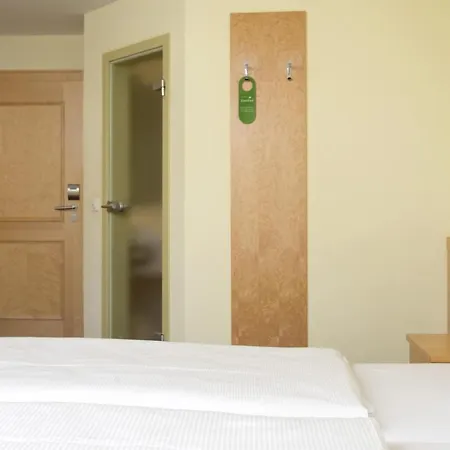 Schloss Schweinsburg מלון Neukirchen-Pleiße