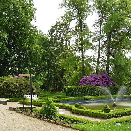 Schloss Schweinsburg 4*