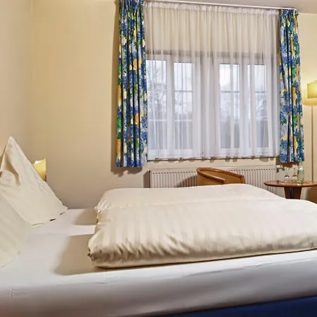 Schloss Schweinsburg 4* Neukirchen-Pleiße