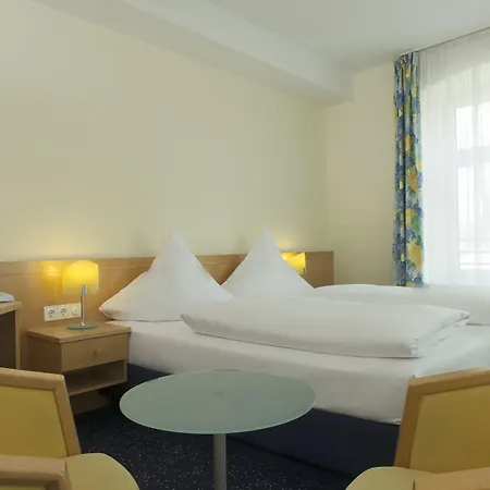 Schloss Schweinsburg 4* Neukirchen-Pleiße