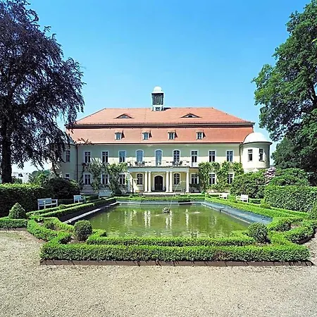 Hotell Schloss Schweinsburg Neukirchen-Pleiße
