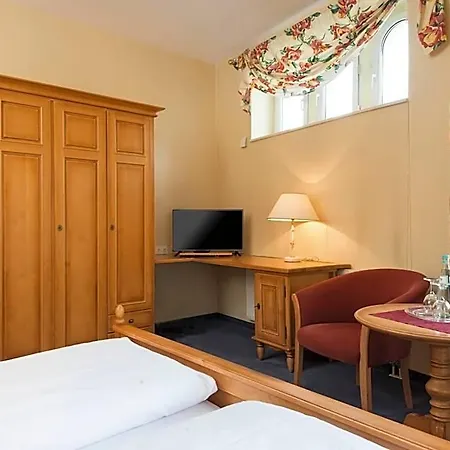 Hotell Schloss Schweinsburg