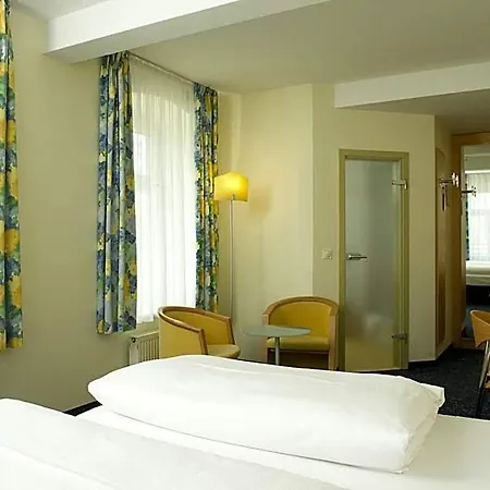 Schloss Schweinsburg Hotell 4*