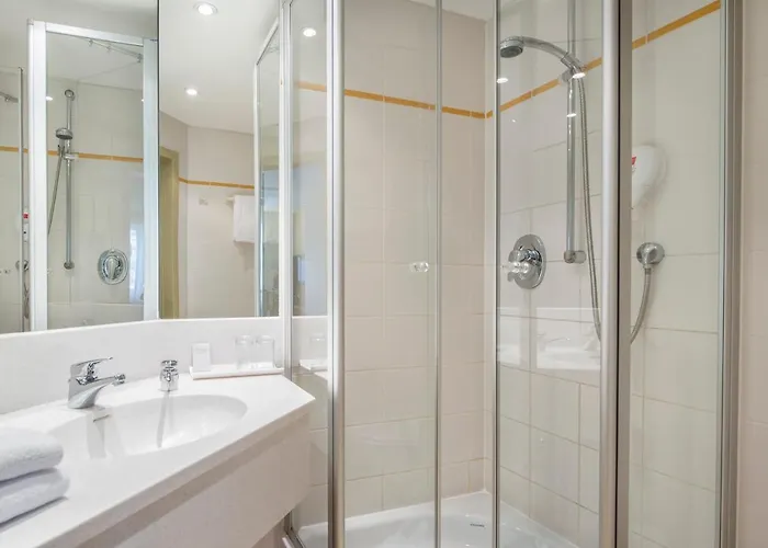 فندق Schloss Schweinsburg 4*