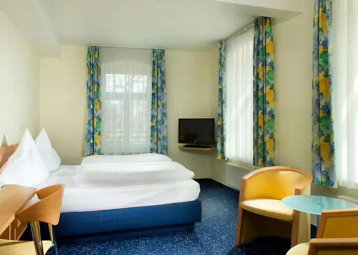 Schloss Schweinsburg فندق Neukirchen-Pleiße