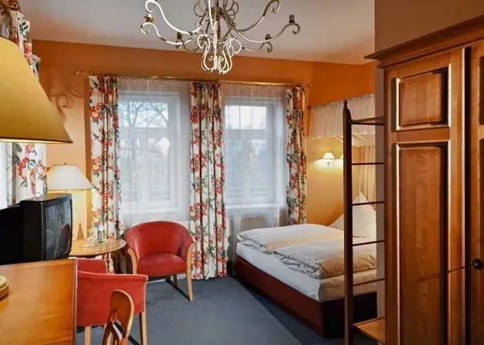 Schloss Schweinsburg 4*