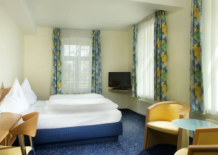 Schloss Schweinsburg Neukirchen-Pleiße