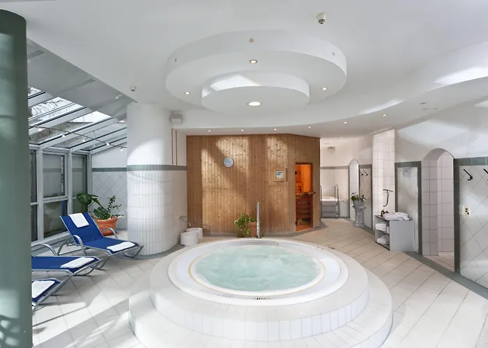 فندق Schloss Schweinsburg Neukirchen-Pleiße