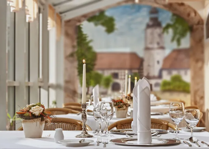 Schloss Schweinsburg Neukirchen-Pleiße