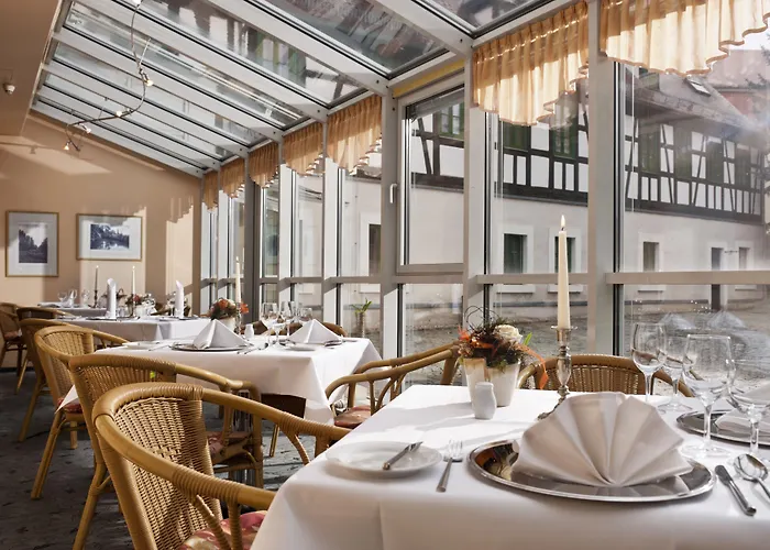 فندق Schloss Schweinsburg Neukirchen-Pleiße