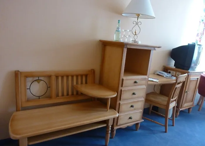 Schloss Schweinsburg فندق 4*