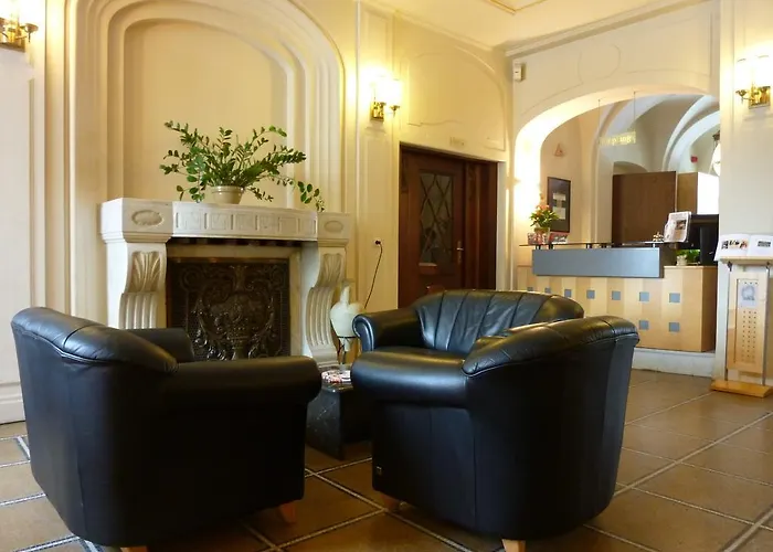 Schloss Schweinsburg 4*