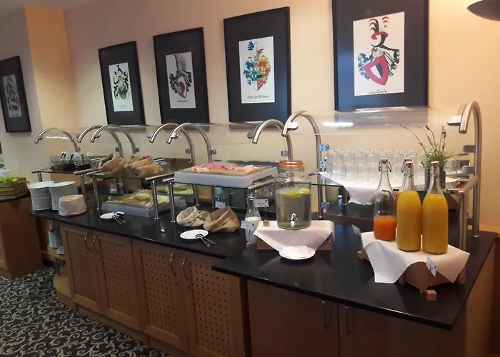 فندق Schloss Schweinsburg